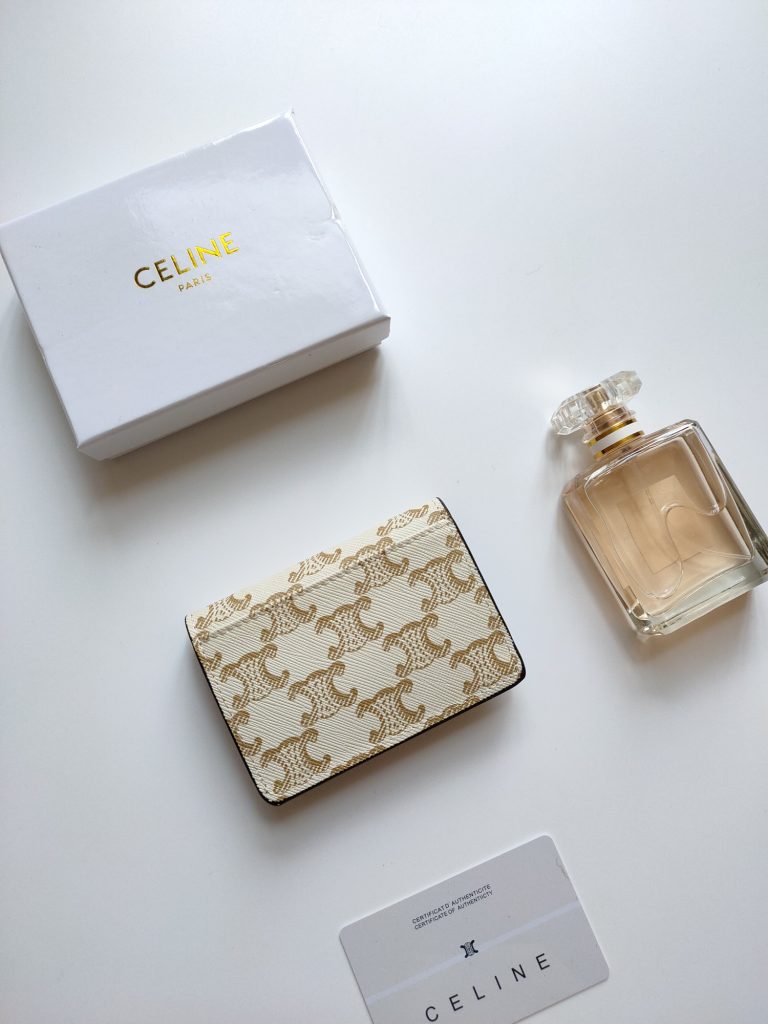 CELINE セリーヌ カードケース ミニ財布 イエロー 1色入 - 画像 3