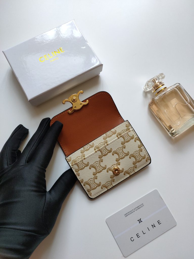 CELINE セリーヌ カードケース ミニ財布 イエロー 1色入 - 画像 5