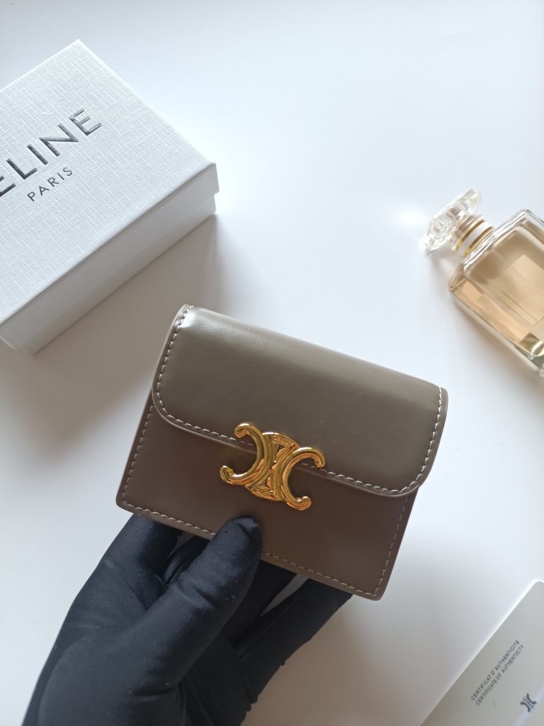 CELINE セリーヌ ミニ財布 グリーン 3色入 - 画像 4