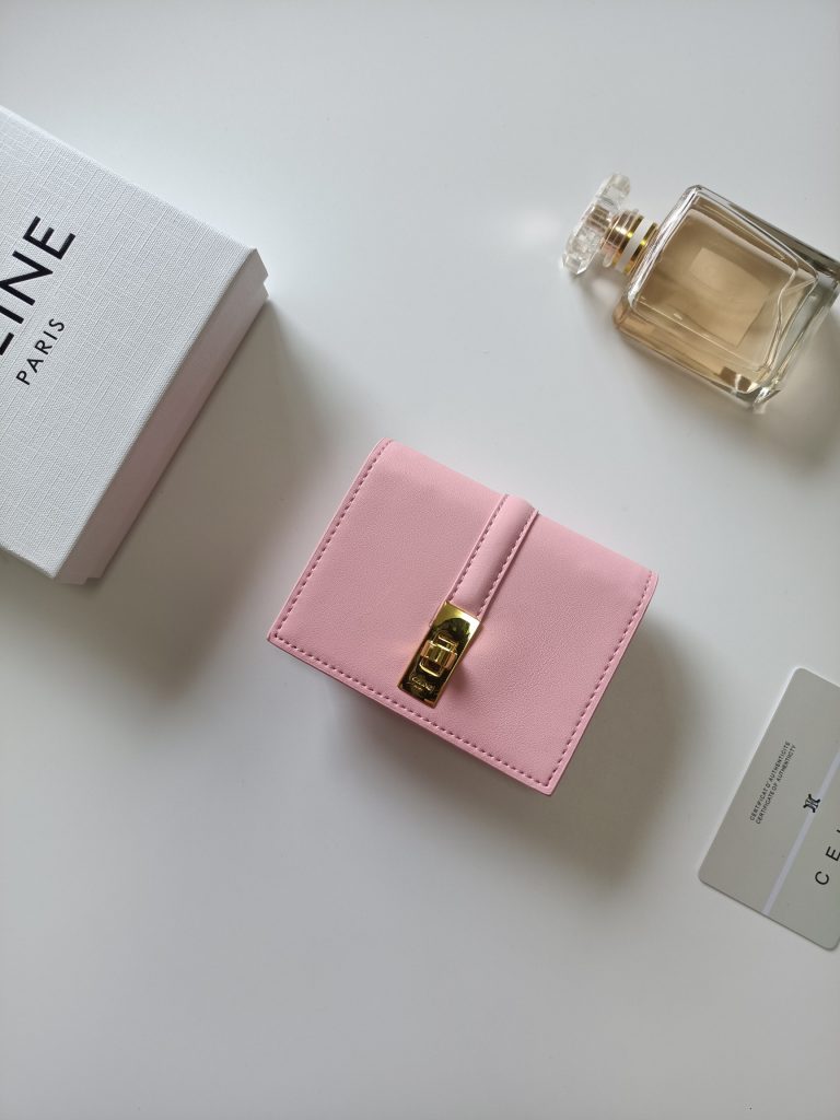 CELINE ピンク サイフ 二つ折り財布 レディース 金具 シンプル おしゃれ - 画像 2