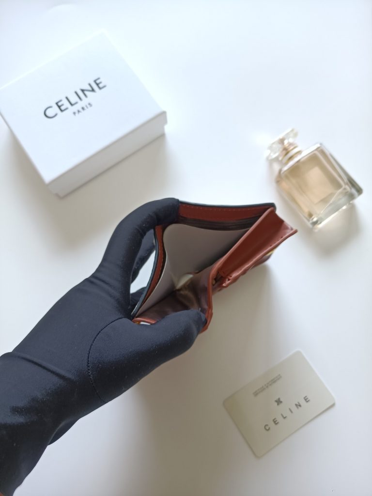 CELINE ポーチ クレジットカードケース シェリーライン ホワイト×ブラウン 4色入 - 画像 7