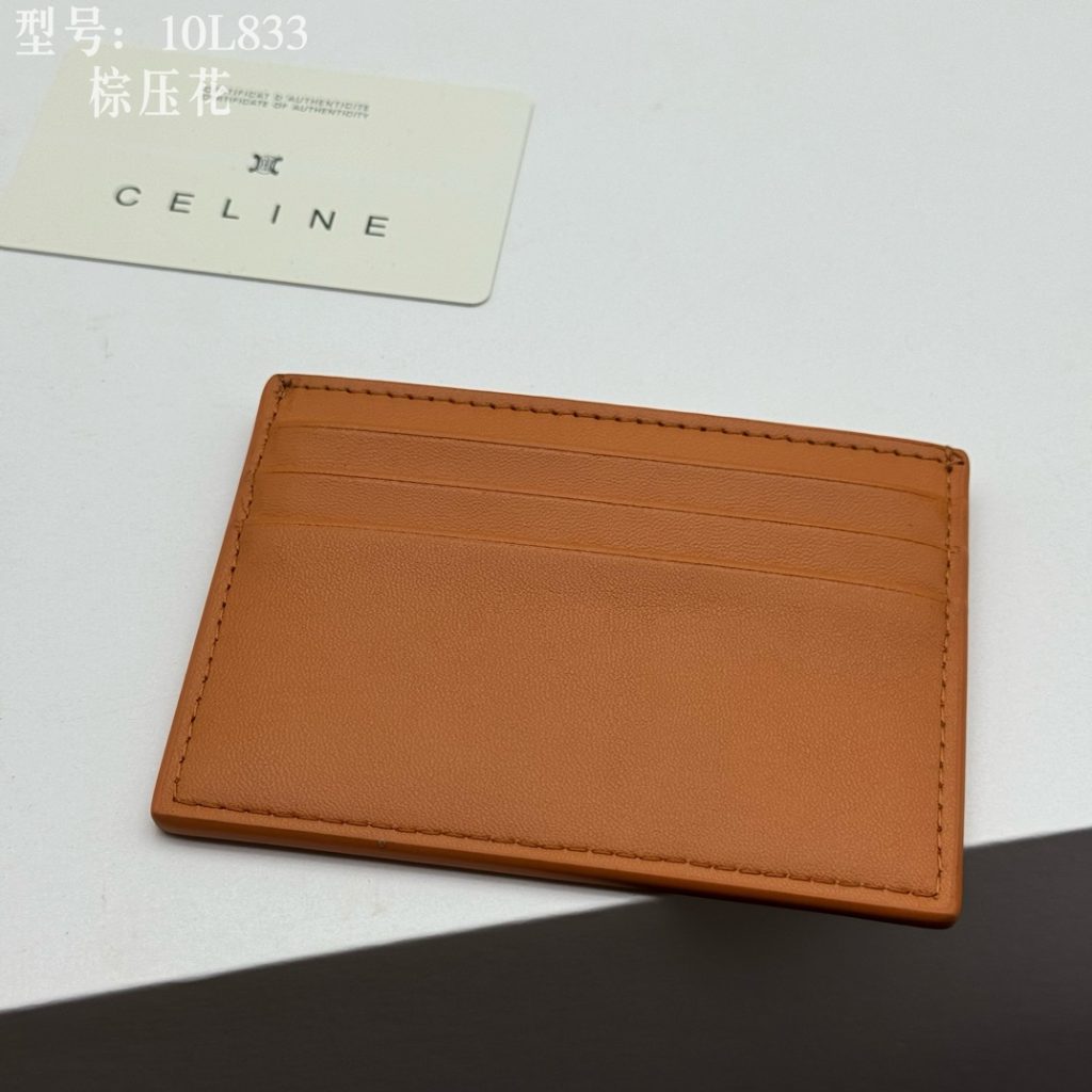 CEFINE セリーヌ 10L833 棕色 カードケース 軽量 高級レザー 1枚のみ - 画像 4