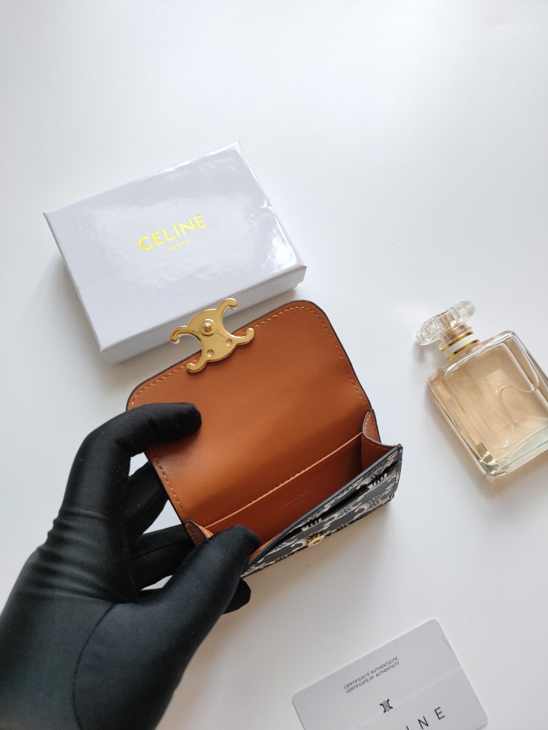 CELINE シリーズ ブラック プリンティング カードケース トランクス柄 ゴールドプレート 二つ折り財布 - 画像 6