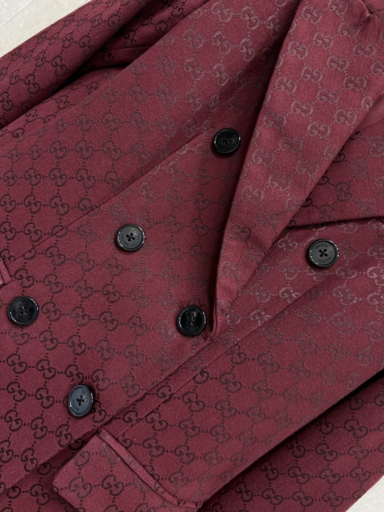 Gucci | 25早秋新作 レッド GGトゥイスト ファブリック フィットウエスタンジャケット レッド - 画像 3