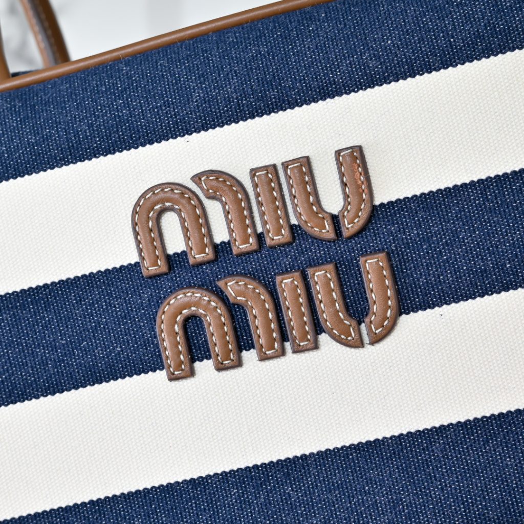 Miu Miu 5BB117 公文バッグ 大容量 キャンバス ブルー - 画像 7