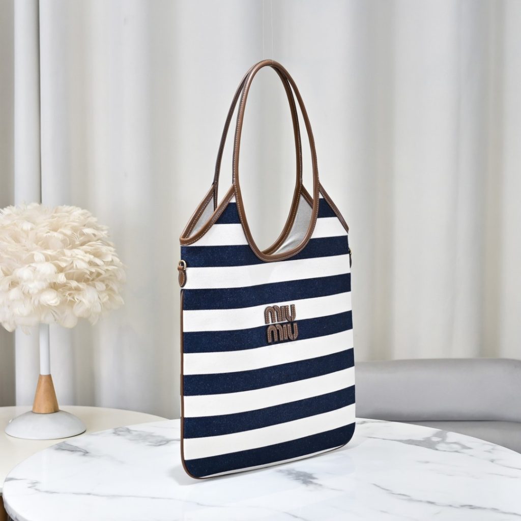 Miu Miu デニムトートバッグ|コンパクト|紺白ストライプ - 画像 3