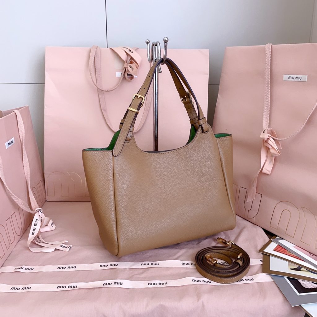 Miu Miu ハンドバッグ | グリーンライニング | ナチュラルベージュ - 画像 3