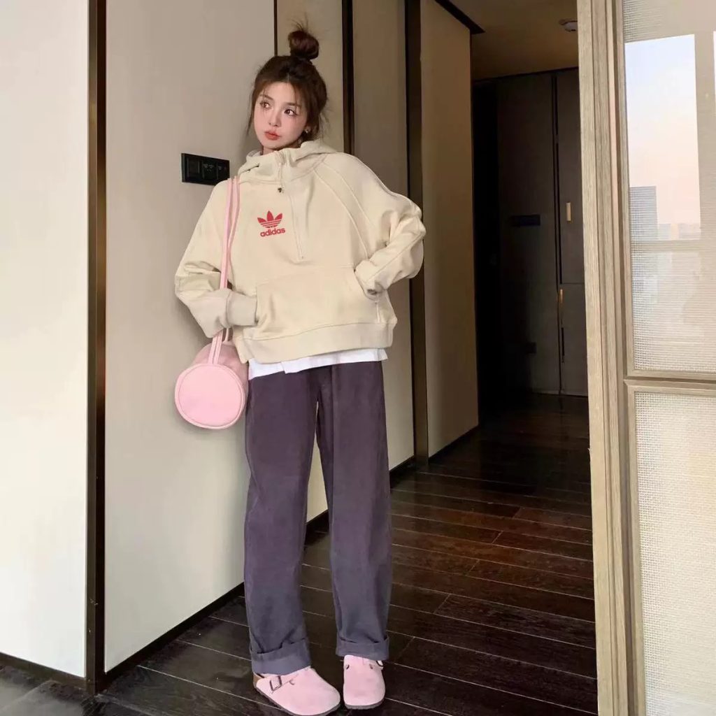 adidas トレフォイル パーカー 半ジップ フード付き カジュアル ロゴプリント ホワイト ファンシーな素材感 - 画像 5