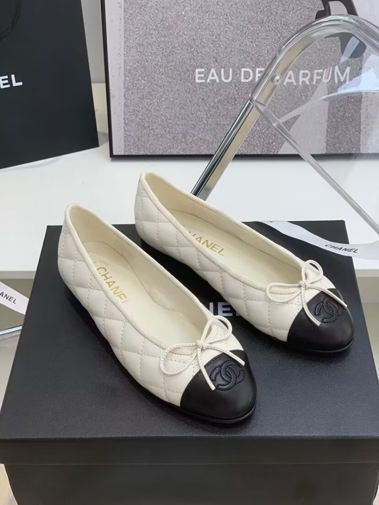 CHANEL　シャネル　女性　CHANELバレリーナ　フラットシューズ　パンプス　ポインテッドトゥ　レディース靴ベルサーチ　選べる9色 - 画像 4
