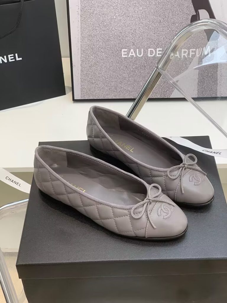 CHANEL　シャネル　女性　CHANELバレリーナ　フラットシューズ　パンプス　ポインテッドトゥ　レディース靴ベルサーチ　選べる9色 - 画像 8