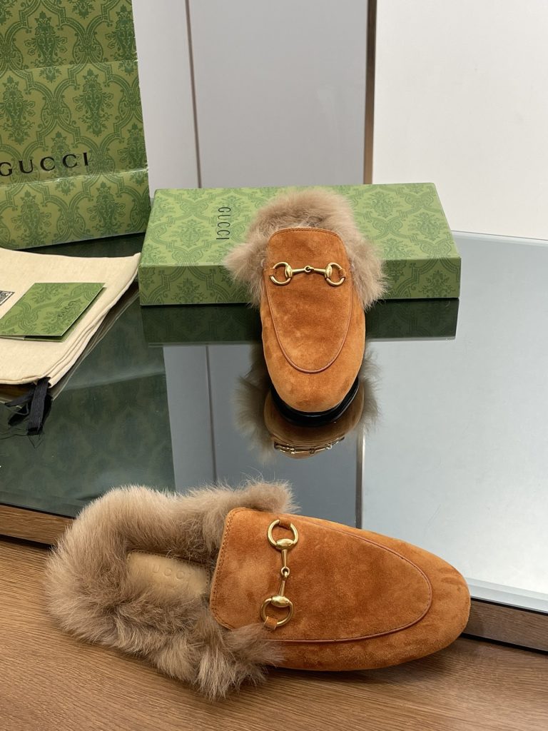 GUCCI グッチ フラットシューズ 本革 通勤 ブラック - 画像 8
