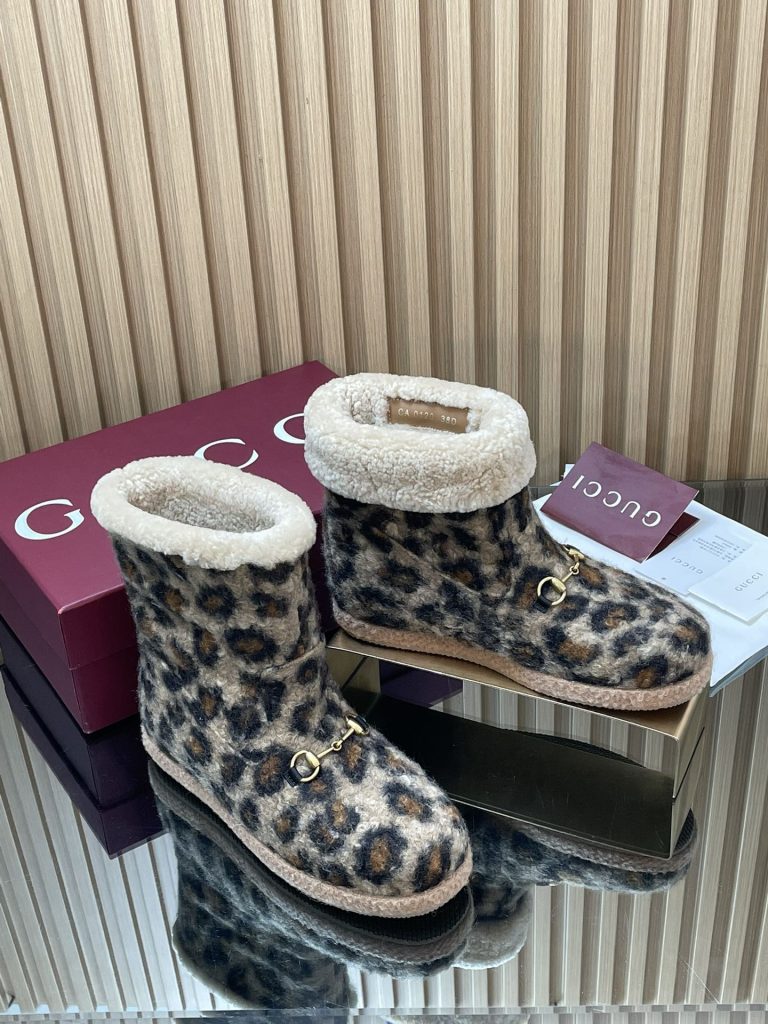 GUCCI グッチ レオパード柄スノーブーツ 軽量 本革 レディース オールシーズン 全1色 - 画像 2