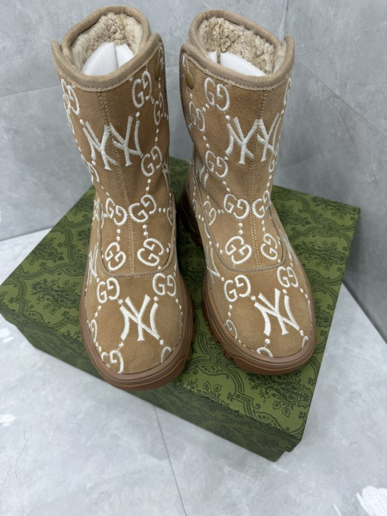 GUCCI グッチ メンズ GG ブーツ 本革 軽量 ブラウン - 画像 4