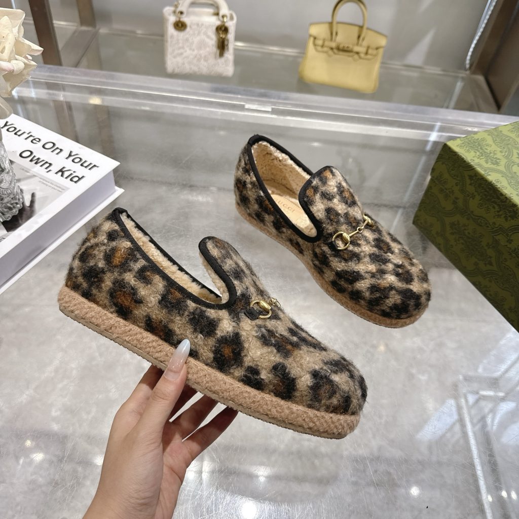 GUCCI グッチ ローファー レオパード ファー ブーツ インソール暖か ブラック 全1色 - 画像 5