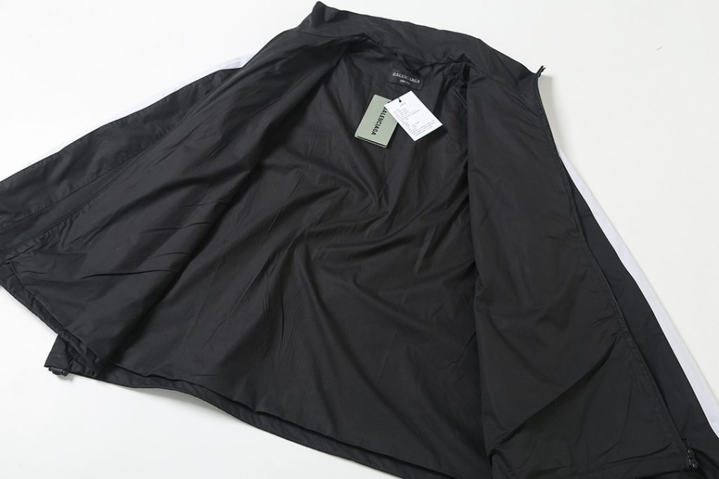 BALENCIAGA バレンシアガ フルジップジャケット 本革 通勤 通学 黒色 - 画像 3