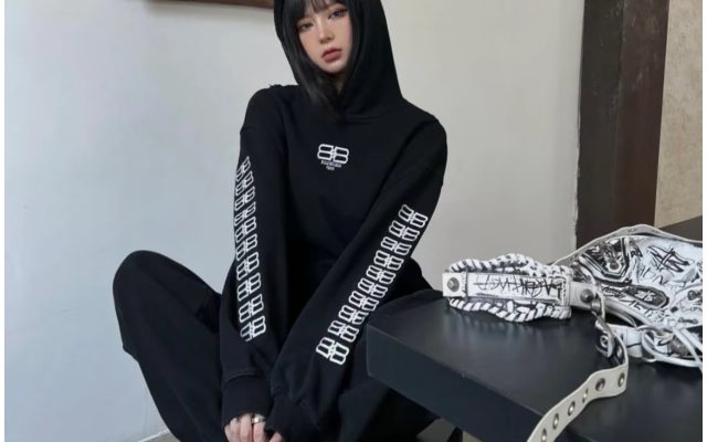 物価高でも選びやすい服装：ブランドアイテムを自然に取り入れる