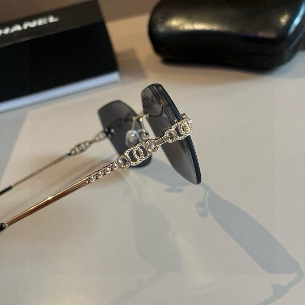 CHANEL シャネル フレームレスサングラス チェーンデザイン ブラック ピンク 多色展開 - 画像 2