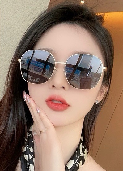GUCCI グッチ サングラス オーバル メンズ レディース ブラック G35810 - 画像 3