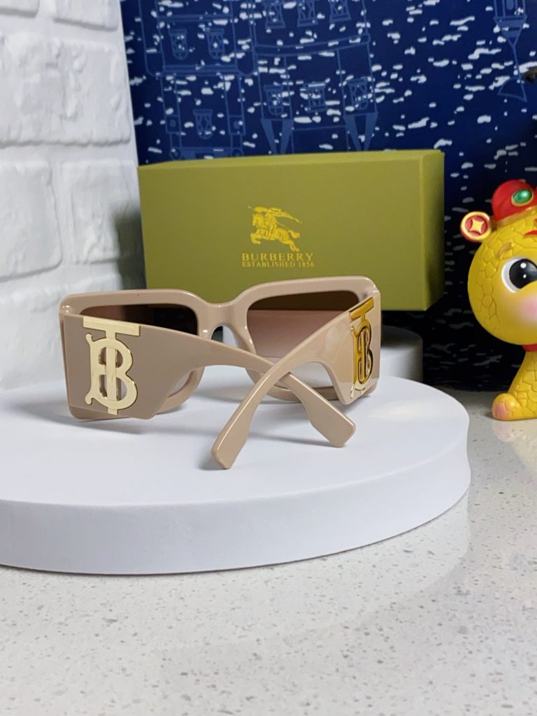 BURBERRY バーバリー サングラス BE4406U 大サイズ Bロゴ フレーム レディース ピンク 多色展開 - 画像 6