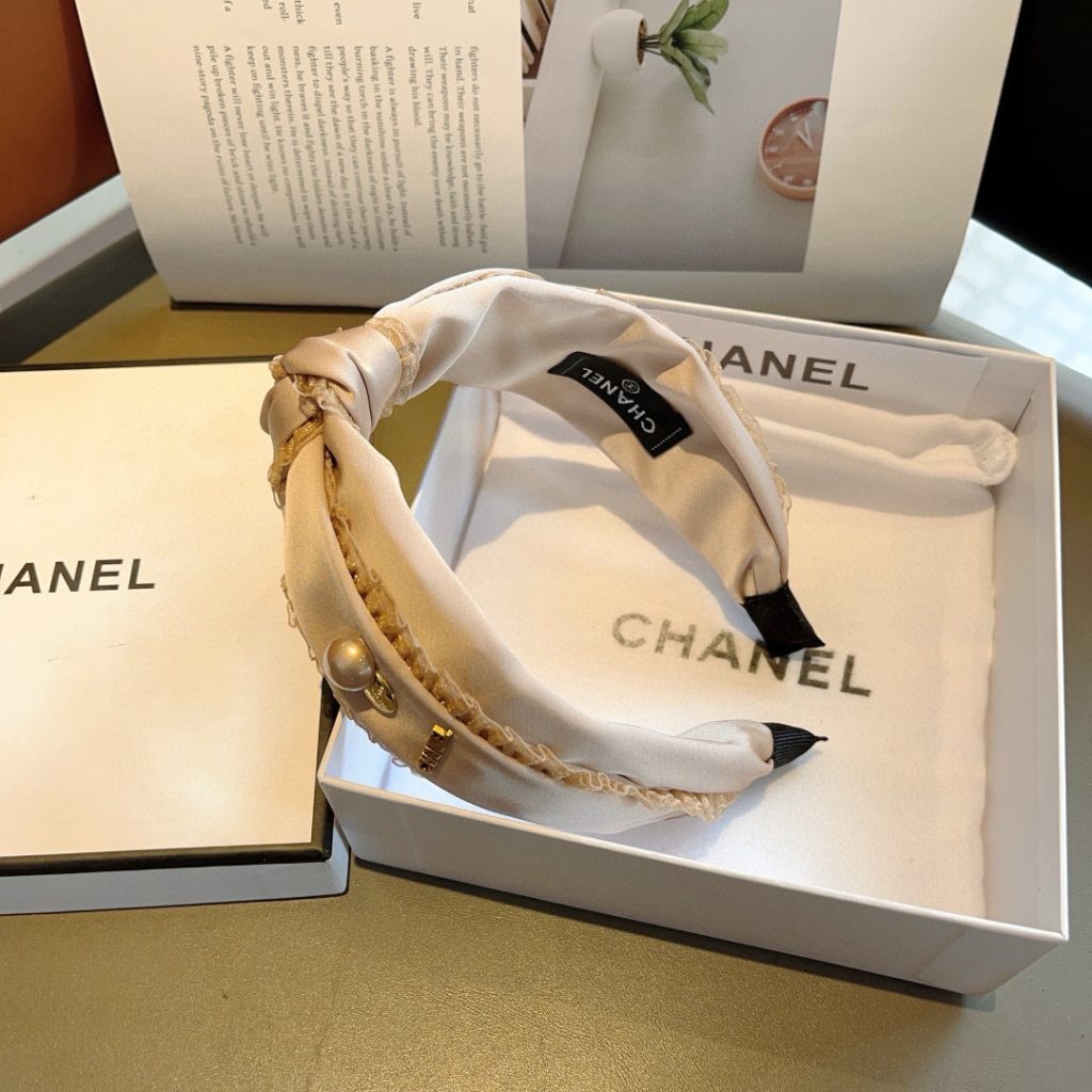 CHANEL シャネル ヘアバンド フェイクレザー プリンセス風 ブランド風 シルク ベージュ 全3色 - 画像 5