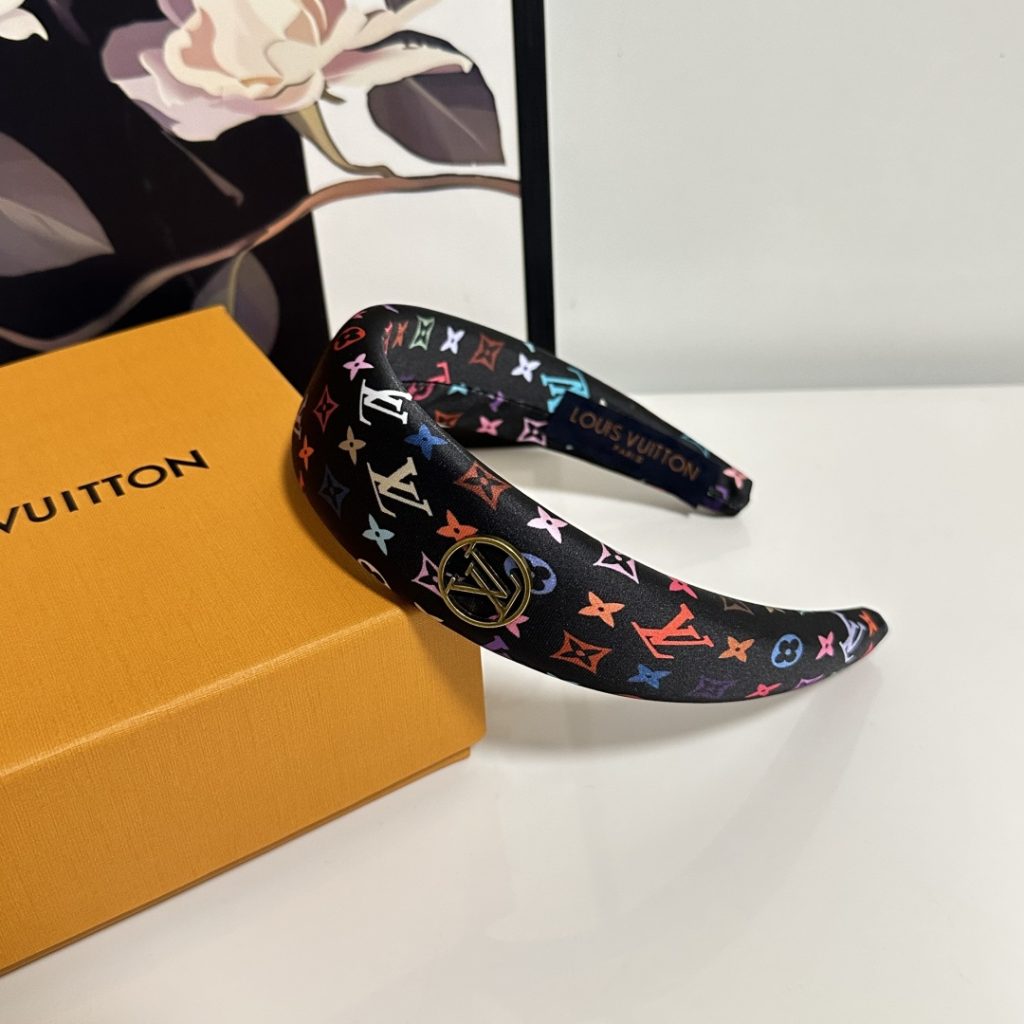 LOUIS VUITTON ルイヴィトン ヘアバンド ファッション ブランド 2色展開 - 画像 4