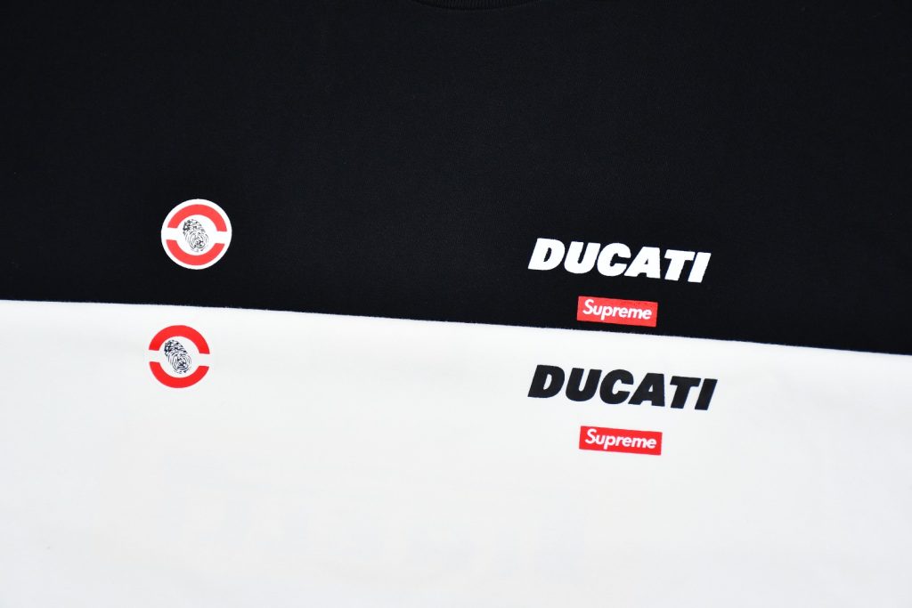 Supreme スュプリーム ロゴTシャツ ブラック ホワイト 全2色 - 画像 8