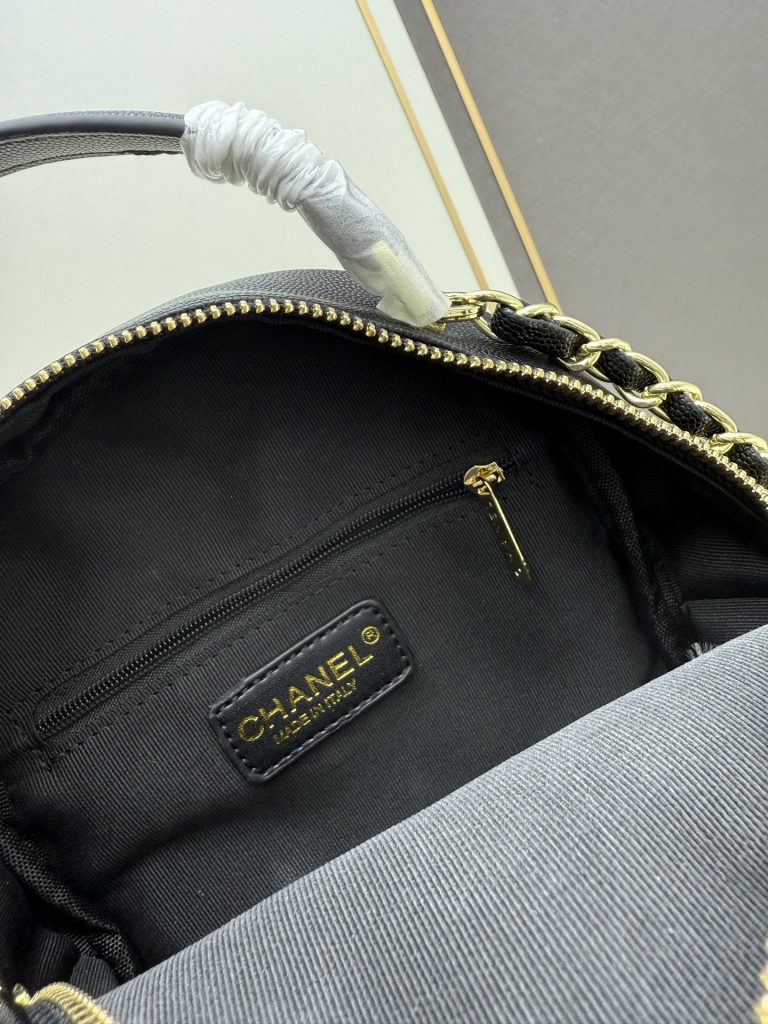 シャネル CHANEL お出掛けにぴったり クラシックミニ リュックサック バックパック レディースバッグ ブラック 送料込 - 画像 6
