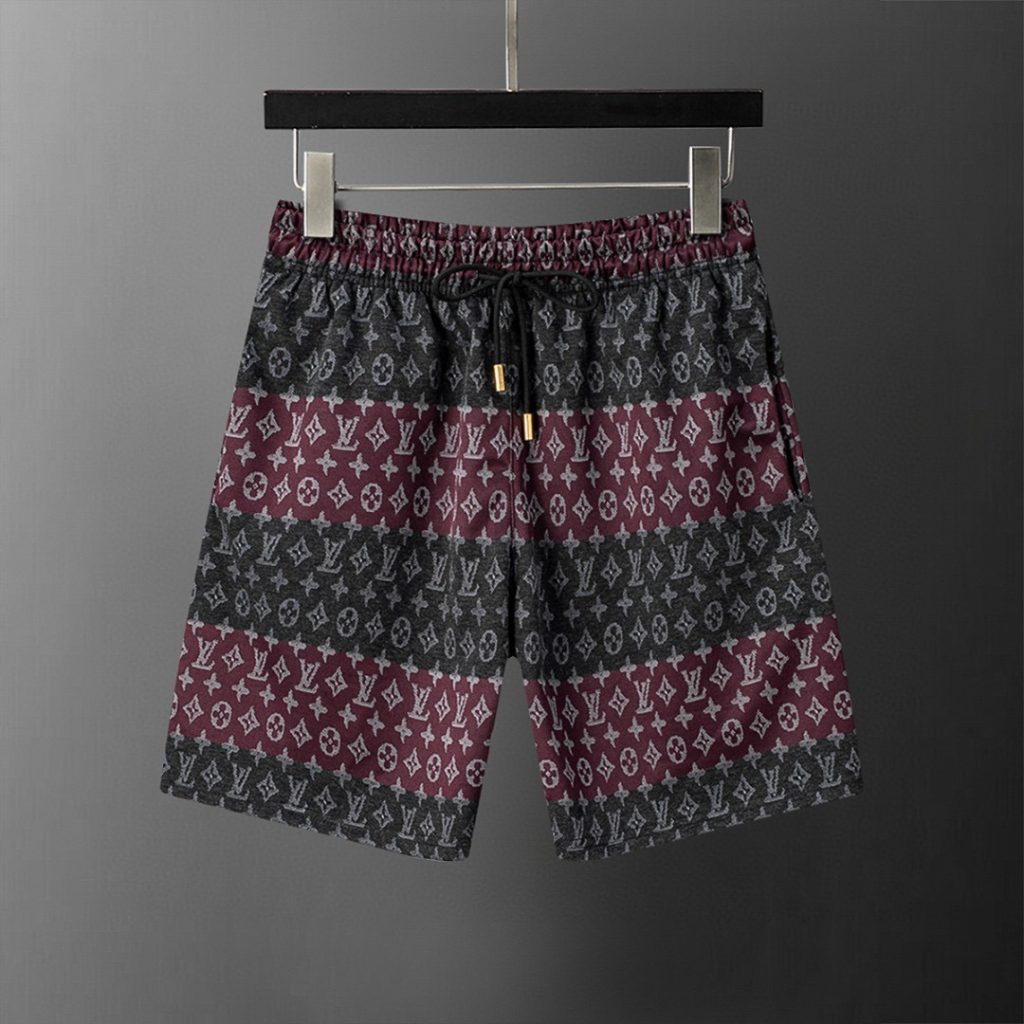 Louis Vuittonセットアップ　上下2点セット　ルイヴィトン　半袖Ｔシャツとショートパンツ　LVカジュアルウェア　モノグラム　2種 - 画像 4