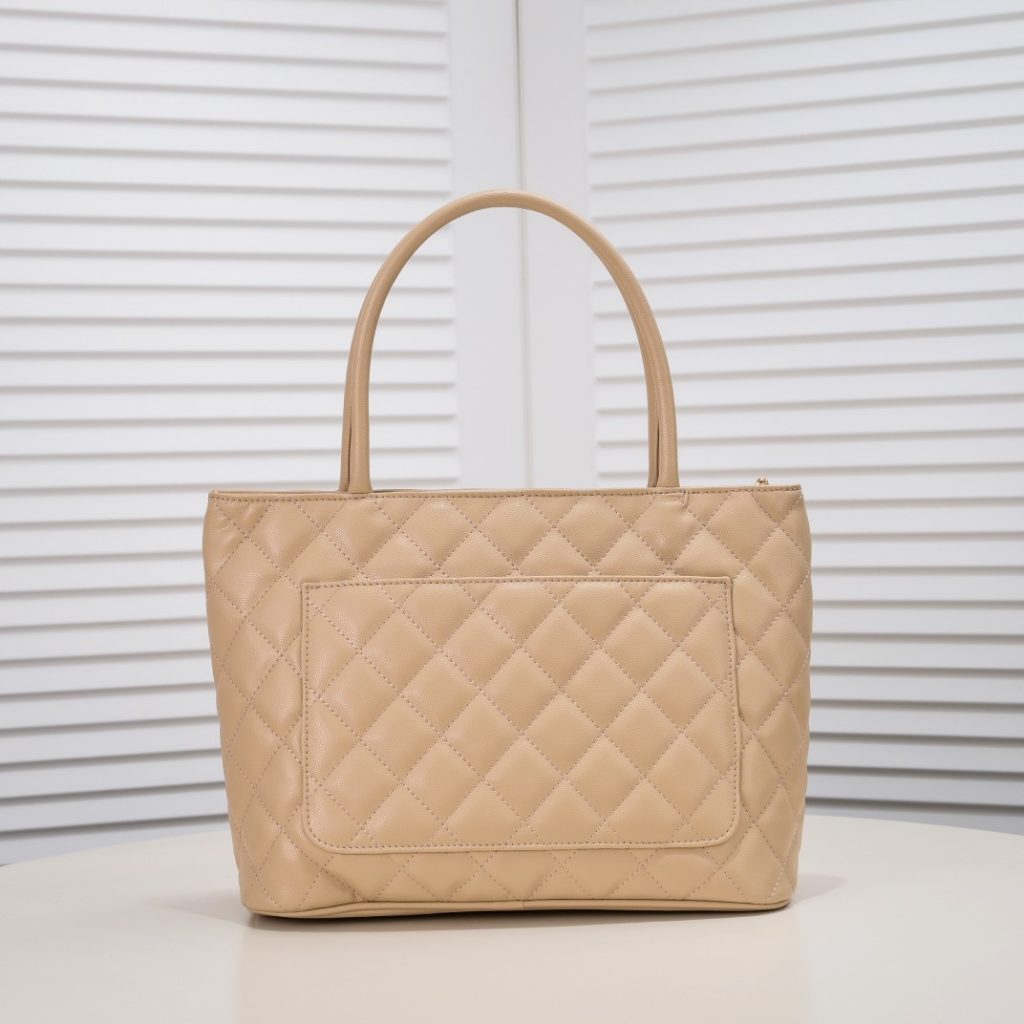 シャネル　CHANEL　レディースバッグ　キャビアスキン　トートバッグ　カバン　3色 - 画像 5