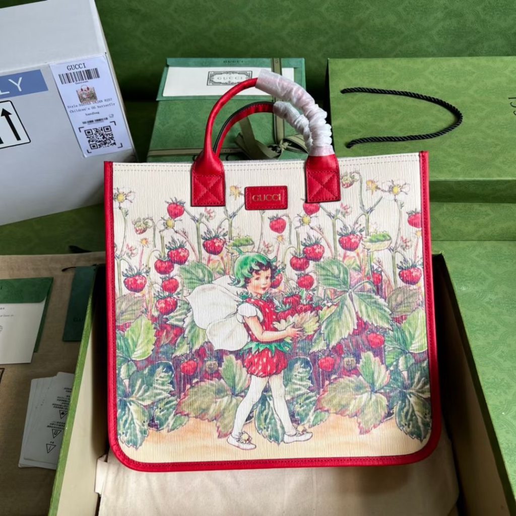 高品質　グッチ　GUCCI　大人もOK♪可愛い✨フェアリープリントトートバッグ　ストロベリー妖精/木の妖精　キッズバッグ・財布・子供用トート・レッスンバッグ　ハンドバッグ - 画像 3