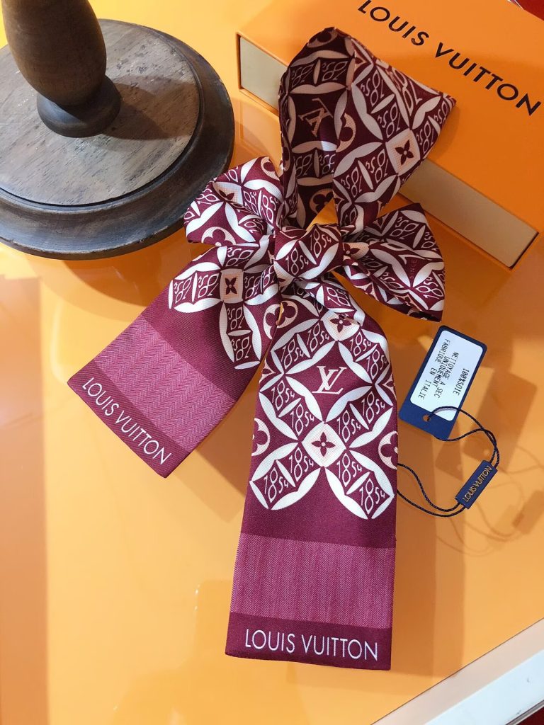LOUIS VUITTON　ルイヴィトン　バンドー　SINCE 1854 ツイリースカーフ　バックチャーム　レディース　 細スカーフ - 画像 7