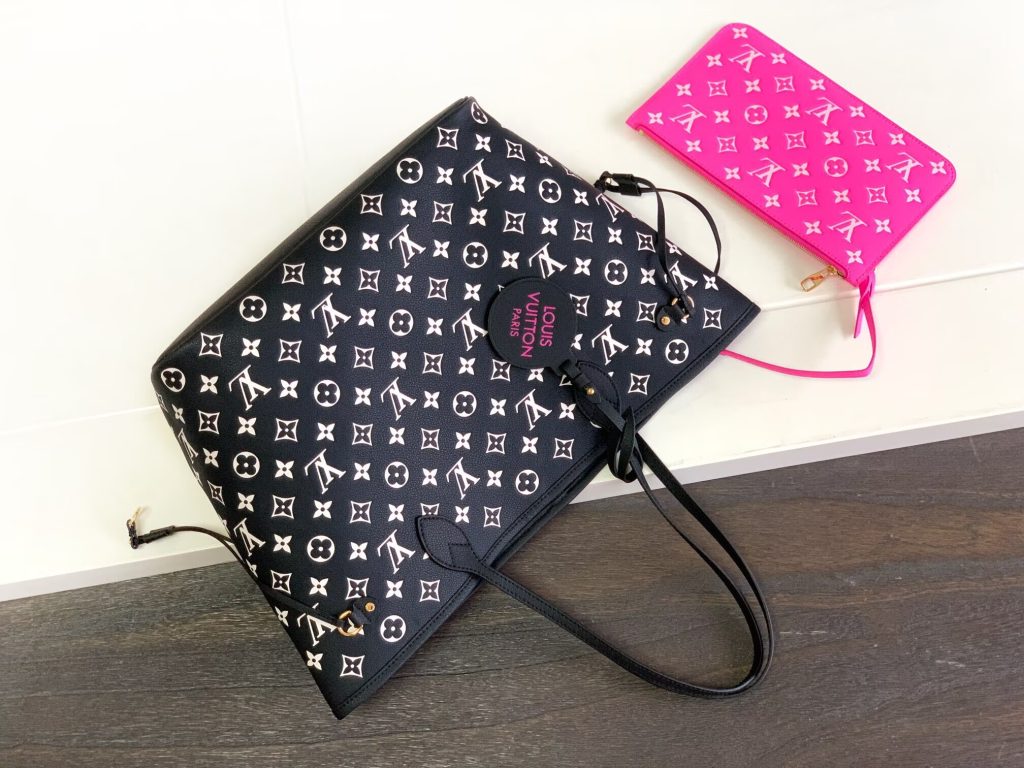 ルイヴィトン　Louis Vuitton　ネヴァーフル MM　モノグラム　ハンドバッグ　ポーチ付き　レディース　トートバッグ　定番人気バッグ　2色選択可能 - 画像 4