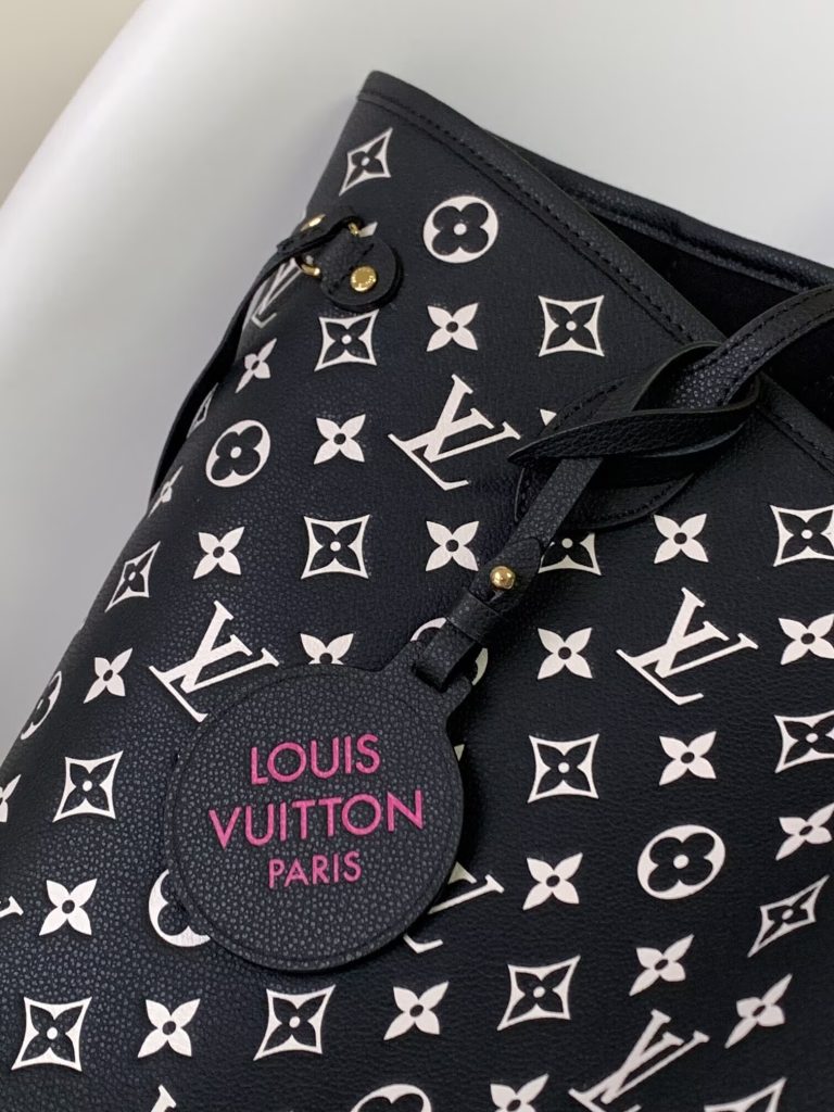 ルイヴィトン　Louis Vuitton　ネヴァーフル MM　モノグラム　ハンドバッグ　ポーチ付き　レディース　トートバッグ　定番人気バッグ　2色選択可能 - 画像 5