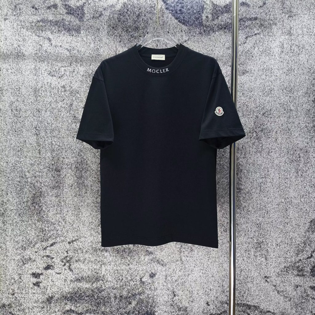 モンクレール　MONCLER　半袖シャツ　オシャレTシャツ　クルーネックシャツ　ブラック/ホワイト　男女兼用　カップルシャツ　 T-shirt　2色 - 画像 6