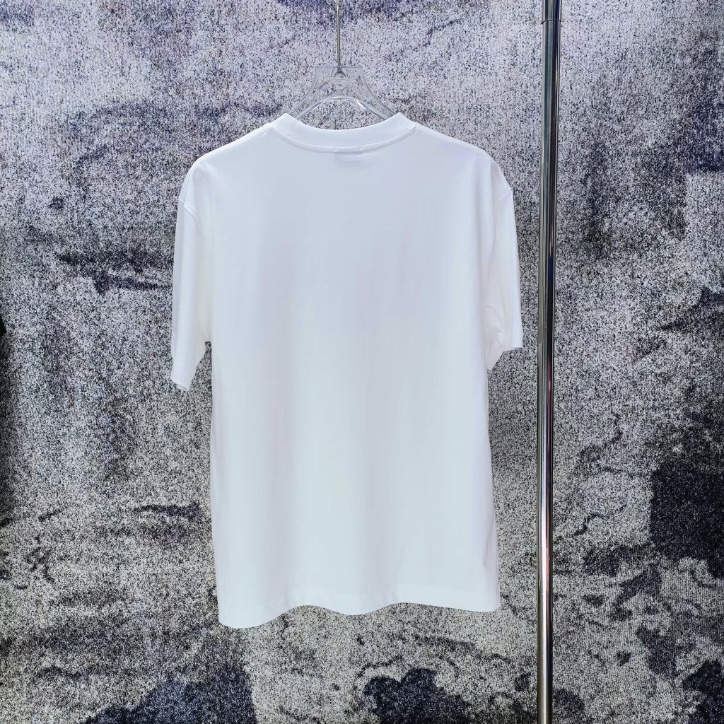 モンクレール　MONCLER　半袖シャツ　オシャレTシャツ　クルーネックシャツ　ブラック/ホワイト　男女兼用　カップルシャツ　 T-shirt　2色 - 画像 3