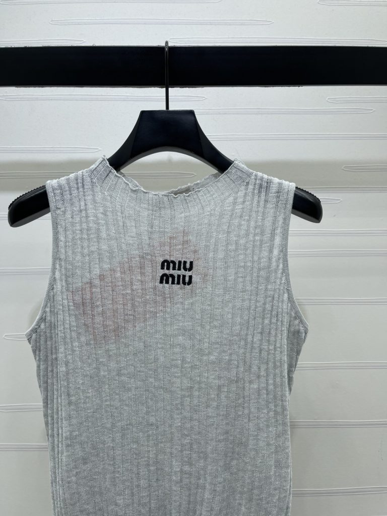 MIU MIU ミウミウ ニット タンクトップ レディース 縦縞 レイヤード ホワイト / グレー 2色展開 - 画像 2