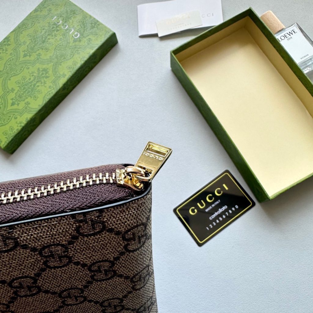 GUCCI グッチ 長財布 グッチ柄 ラージ ポーチ ベージュ - 画像 6