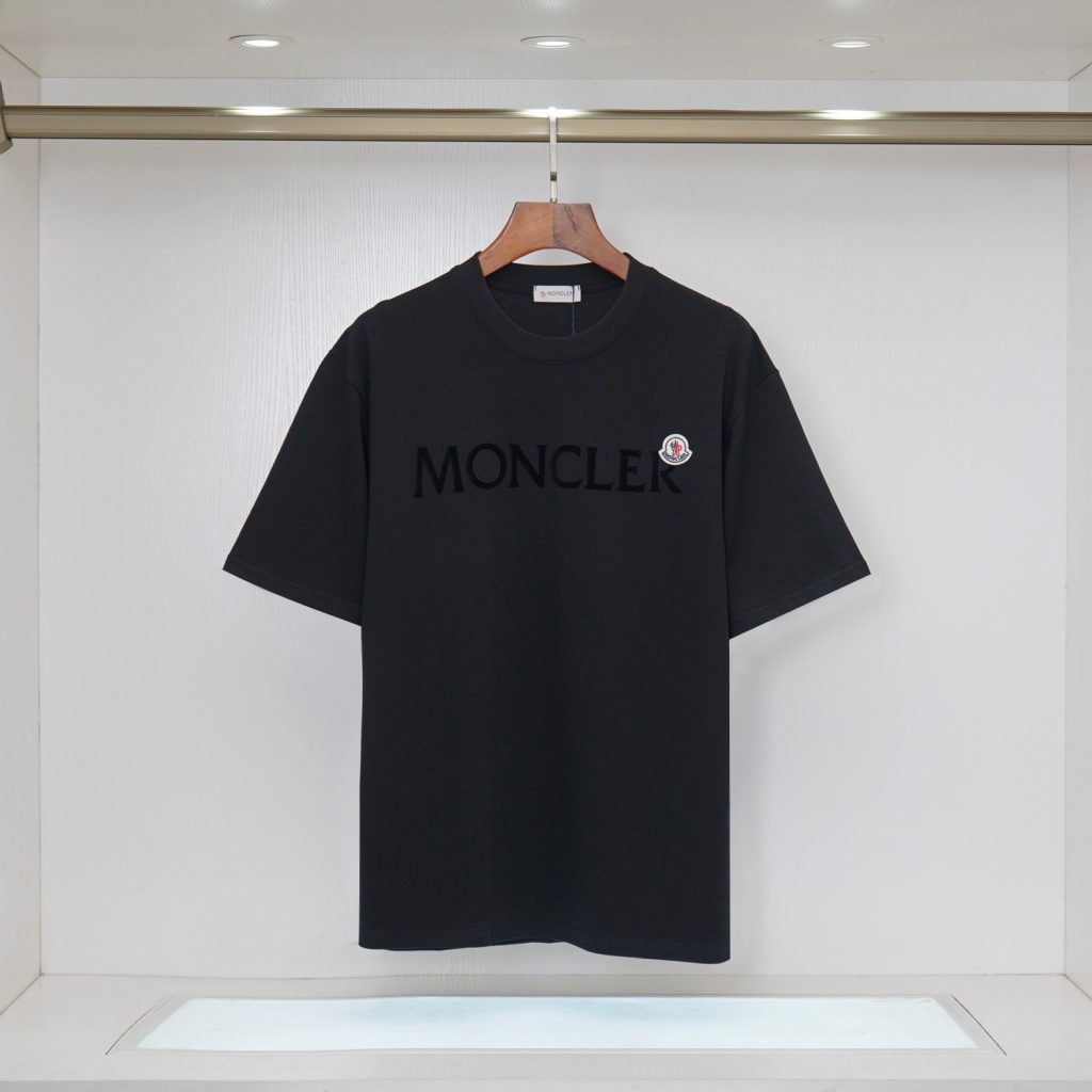モンクレール　MONCLER　半袖シャツ　プリントシャツ　クルーネックシャツ　ブラック　ホワイト　レッド　グリーン　ブルー　メンズシャツ　Tシャツ　2色 - 画像 6