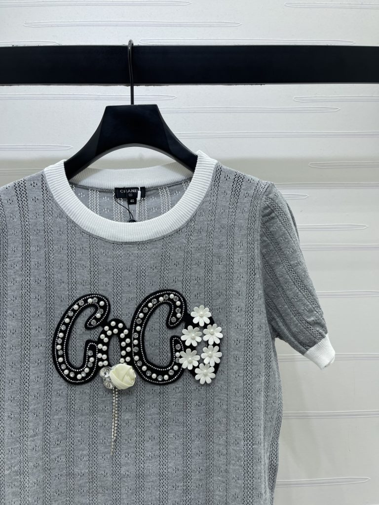 CHANEL ニット Tシャツ コピー ロゴ刺繍 レディース グレー 全2色 - 画像 2