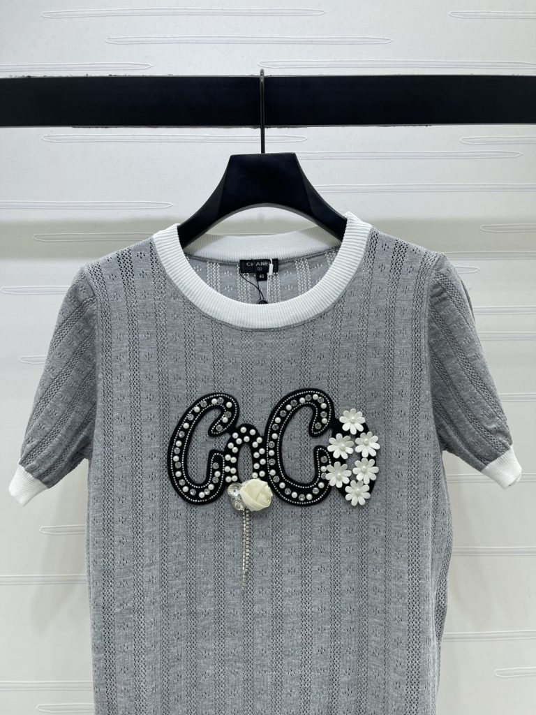 CHANEL ニット Tシャツ コピー ロゴ刺繍 レディース グレー 全2色 - 画像 4