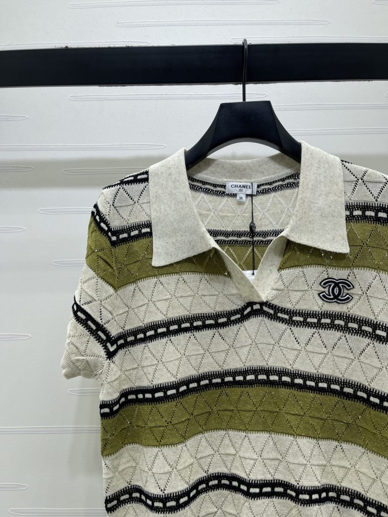 CHANEL ニット 半袖 ポロシャツ コピー レディース Vネック 通気性 ファッション 1色 ホワイト/オリーブ - 画像 3