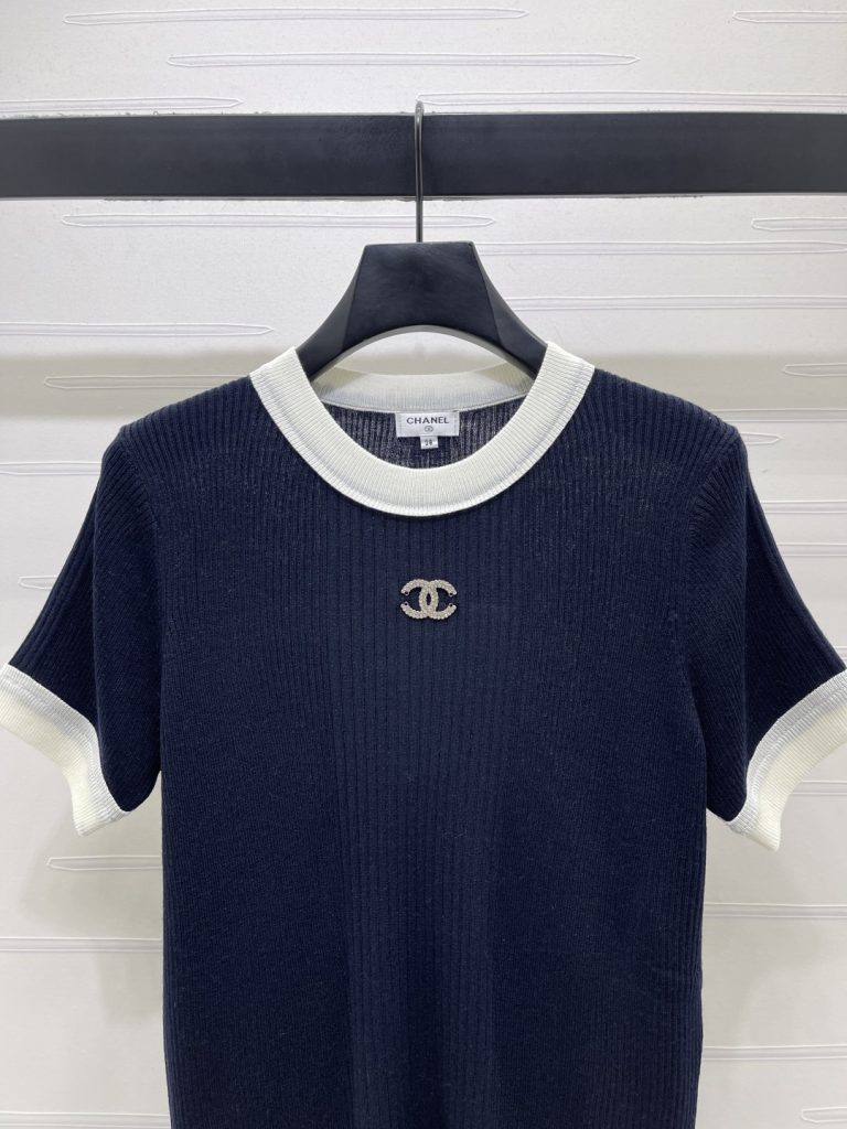 CHANEL コピー ニットTシャツ ロゴ入り 丸首 半袖 ネイビー/ホワイト 3色展開 - 画像 4