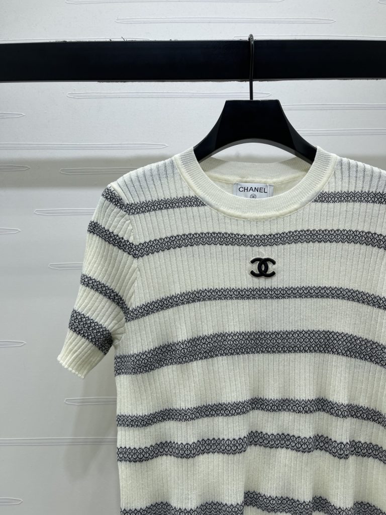 CHANEL コピー ニット Tシャツ 条纹 ロゴ レディース 白 黒 3色展開 - 画像 4