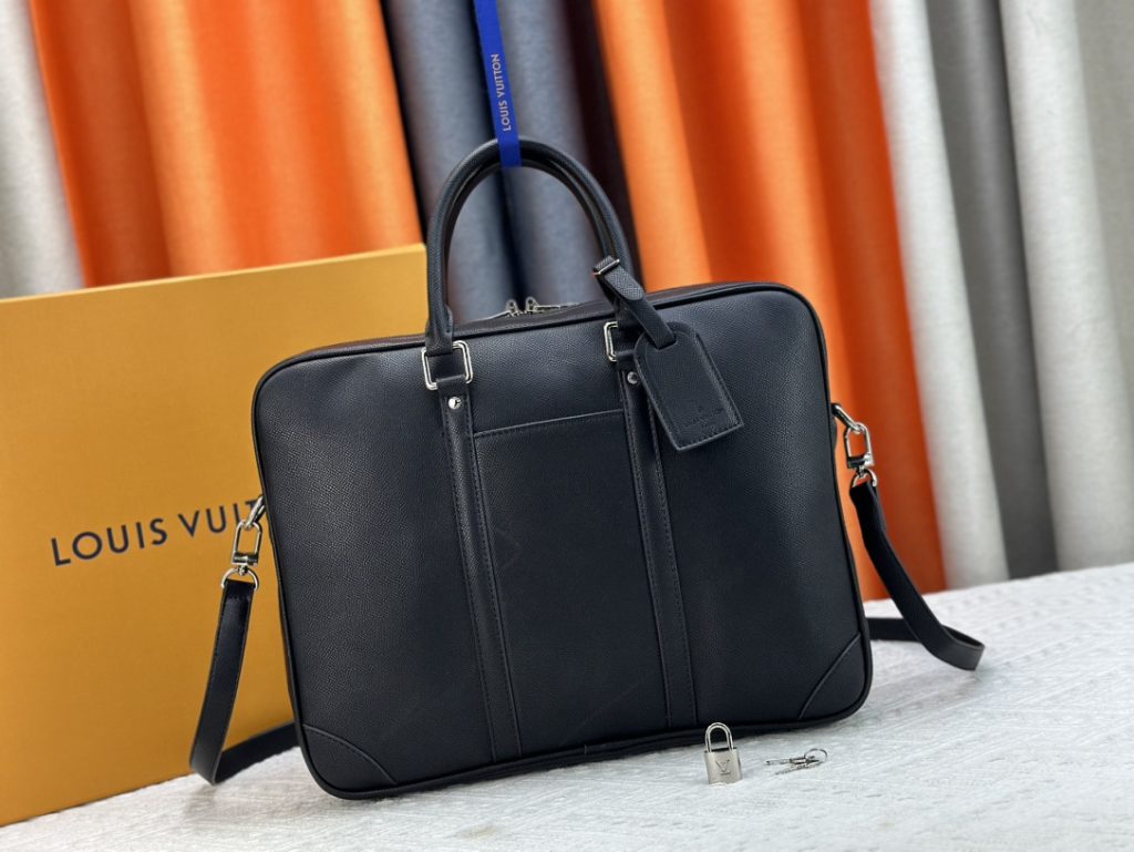 ルイヴィトン　LOUIS VUITTON　人気定番ポルトドキュマンヴォワヤージュ　メンズバッグ　ビジネスバッグ　トートバッグ　ブラック　ダミエ　エビ　バッグ　ハンドバッグ　2種 - 画像 5