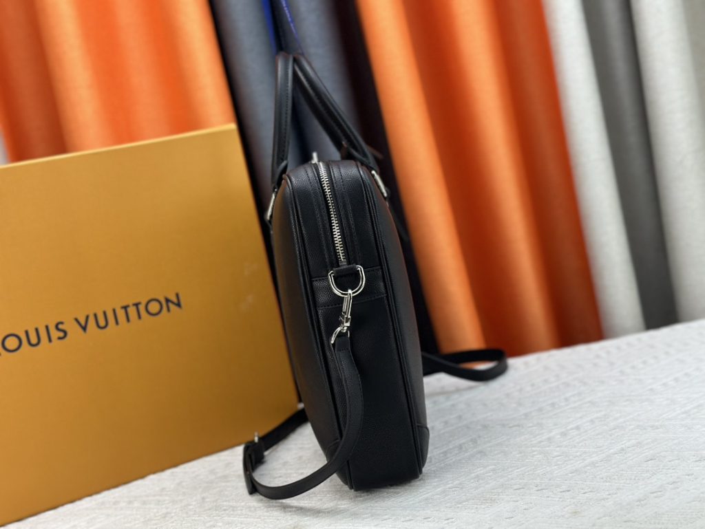 ルイヴィトン　LOUIS VUITTON　人気定番ポルトドキュマンヴォワヤージュ　メンズバッグ　ビジネスバッグ　トートバッグ　ブラック　ダミエ　エビ　バッグ　ハンドバッグ　2種 - 画像 6