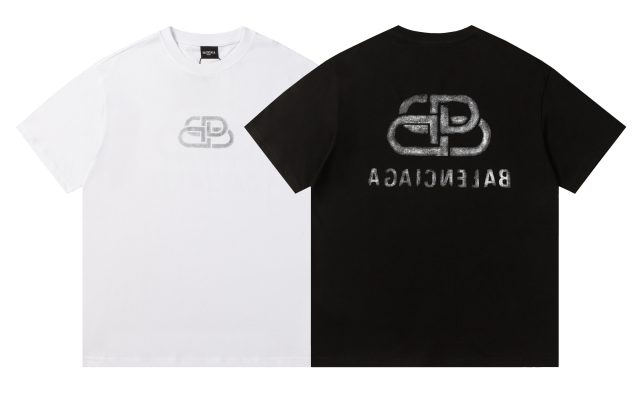 BALENCIAGA　バレンシアガ　プリントシャツ　クルーネック　メンズ　ロゴシャツ　Tシャツ　T-shirt　2色