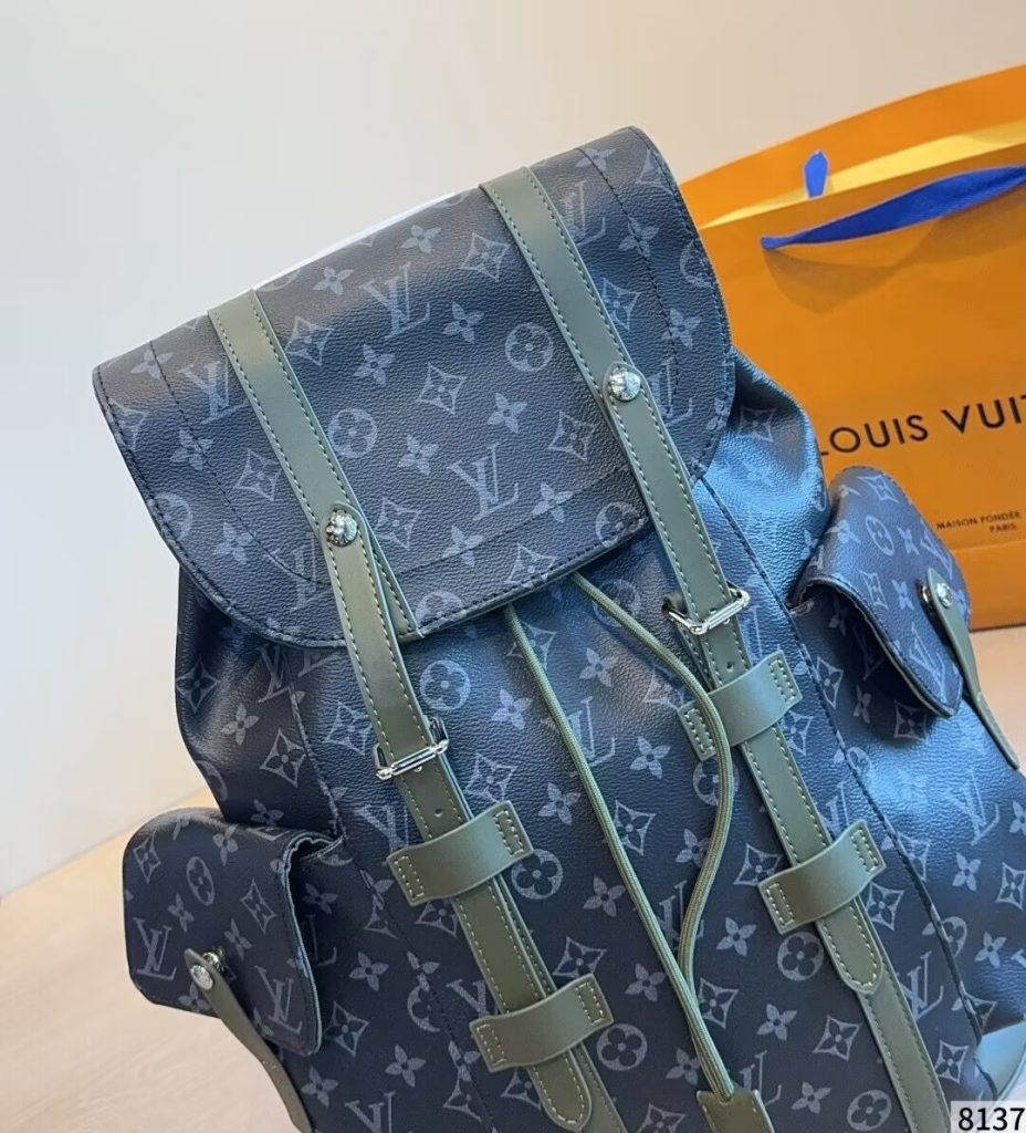 新品 ルイヴィトン LOUIS VUITTON バッグ｜買い物の日にMMサイズを日常目線で確認 - 商品画像 5
