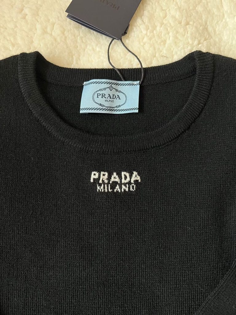 プラダ　Prada　トップス　クルーネック　セーター　ブラック - 画像 3