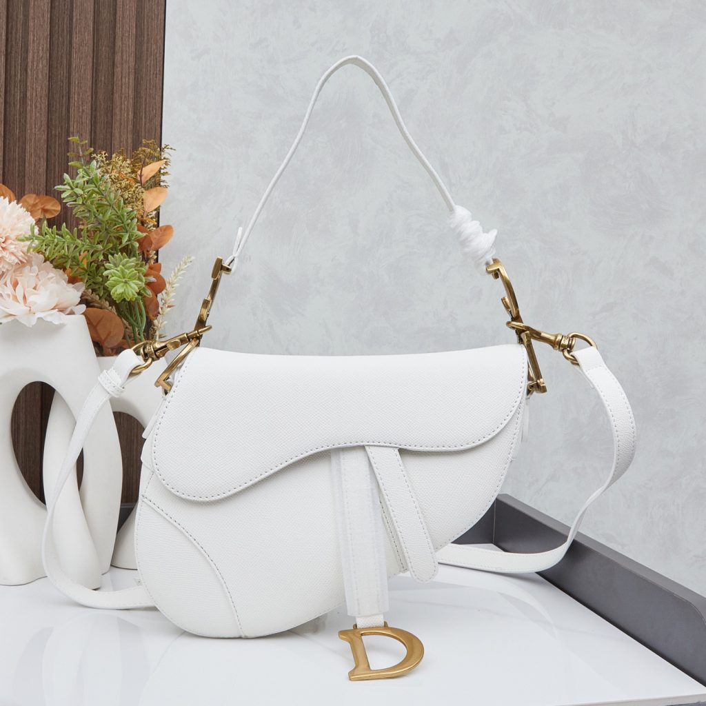 クリスチャンディオール サドル バッグ CHRISTIAN DIOR SADDLE BAG ショルダーバッグ ハンドバッグ レディースバッグ オシャレ ゴールド金具 4色 - 画像 3