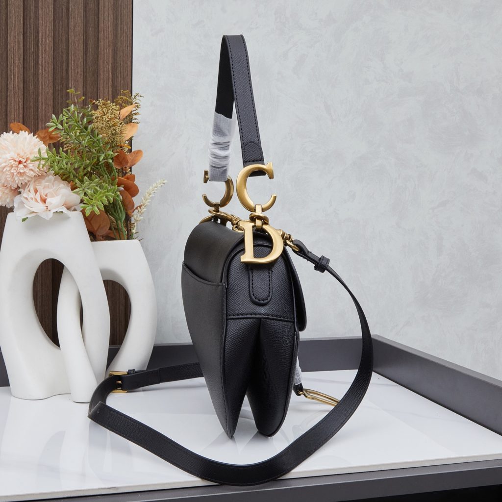 クリスチャンディオール サドル バッグ CHRISTIAN DIOR SADDLE BAG ショルダーバッグ ハンドバッグ レディースバッグ オシャレ ゴールド金具 4色 - 画像 7